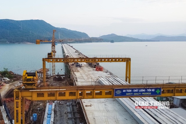 Gia hạn tiến độ thực hiện hợp đồng một gói thầu cao tốc QL45 - Nghi Sơn - Ảnh 1.