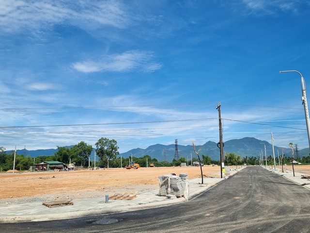 Nhiều khu tái định cư dự án cao tốc Quảng Ngãi - Hoài Nhơn sẵn sàng bàn giao - Ảnh 2.