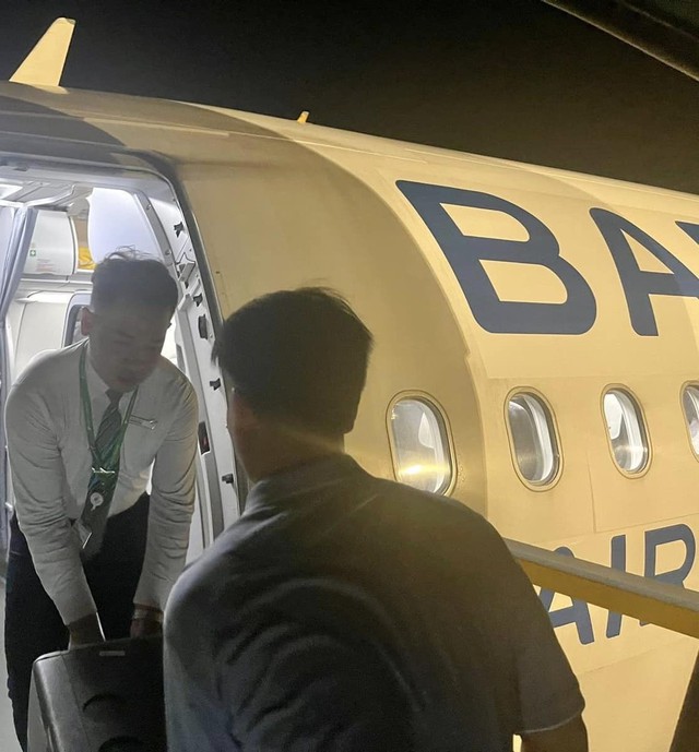 Chuyến bay delay vì chờ đợi "hành khách thứ 160" - Ảnh 1.