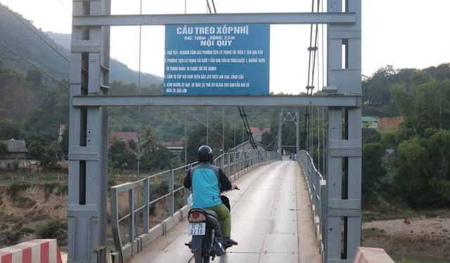 Dự kiến, khi cầu cứng qua sông Nậm Mộ đưa vào khai thác, điểm đấu nối cầu treo Xốp Nhị - Bảo Nam qua sông Nậm Mộ vào QL7 sẽ đóng lại