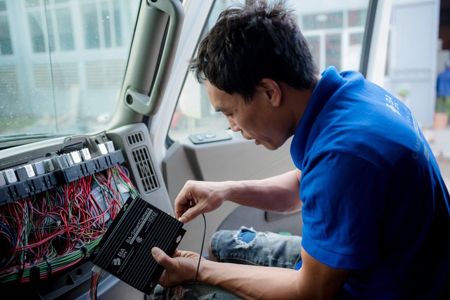 Tăng cường xử lý vi phạm qua thiết bị giám sát hành trình - Ảnh 1. Tăng cường xử lý vi phạm qua thiết bị giám sát hành trình - Ảnh 1.