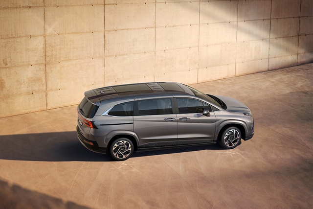 Hyundai Custo sẽ trở thành đối thủ cạnh tranh đáng gờm của Toyota Innova.