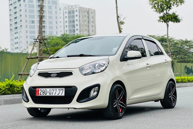 Những chiếc xe ô tô cũ có biển số đẹp không còn được săn đón do biển số không được chuyển nhượng. Những chiếc xe ô tô cũ có biển số đẹp không còn được săn đón do biển số không được chuyển nhượng. Thế giới xe tuần qua