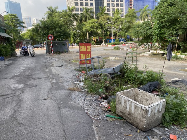 Cục Đường bộ Việt Nam tiếp tục "kêu cứu" TP Hà Nội  - Ảnh 1.