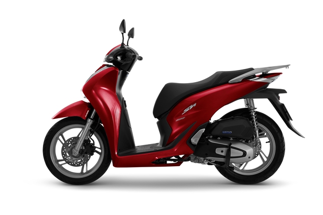 Honda SH 2024 nâng cấp công nghệ, thay tem phối màu mới, giá nhích nhẹ - Ảnh 2. Honda SH 2024 nâng cấp công nghệ, thay tem phối màu mới, giá nhích nhẹ - Ảnh 2.