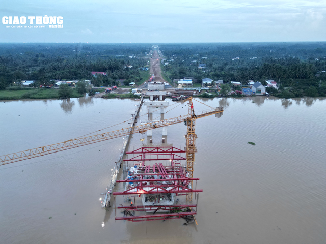 Nóng: Thủ tướng quyết định điều chỉnh chủ trương đầu tư Dự án cầu Rạch Miễu 2 - Ảnh 1.