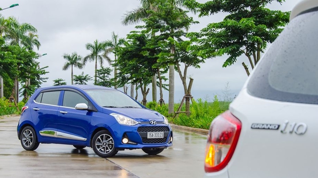 Nhiều người tiêu dùng có xu hướng lựa chọn các mẫu xe cỡ A chạy lướt như Hyundai Grand i10 hay Kia Morning thay vì đặt niềm tin vào mẫu xe Trung Quốc Wuling HongGuang MiniEV. Xe trong tầm giá 300 triệu