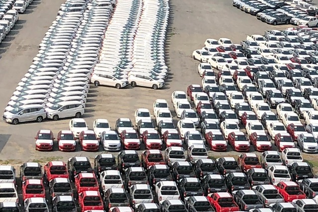 Kim ngạch nhập khẩu ô tô nguyên chiếc đang chững lại và có dấu hiệu suy giảm. Thế giới xe tuần qua