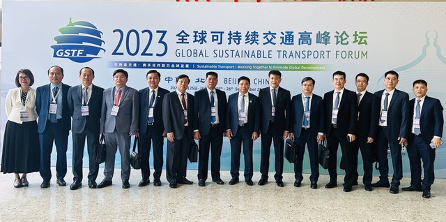 Bộ trưởng Nguyễn Văn Thắng đề xuất tăng cường hợp tác phát triển giao thông bền vững toàn cầu - Ảnh 2.