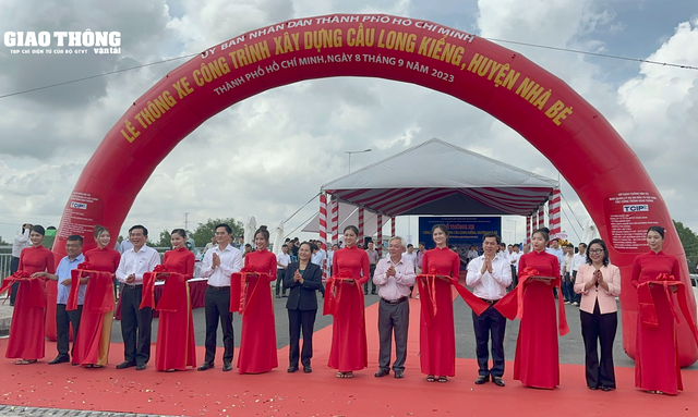 TP.HCM: Thông xe cầu Long Kiểng gần 600 tỷ đồng - Ảnh 2. TP.HCM: Thông xe cầu Long Kiểng gần 600 tỷ đồng - Ảnh 2.