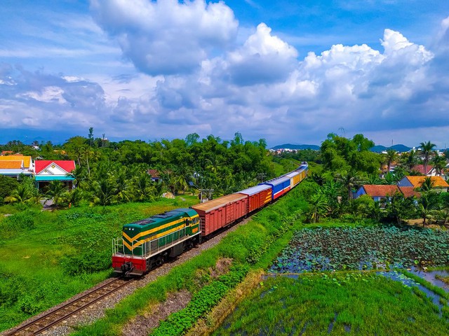 Năm 2024, khởi công thêm 2 dự án nâng cấp, cải tạo đường sắt quốc gia- Ảnh 1. Năm 2024, khởi công thêm 2 dự án nâng cấp, cải tạo đường sắt quốc gia- Ảnh 1.