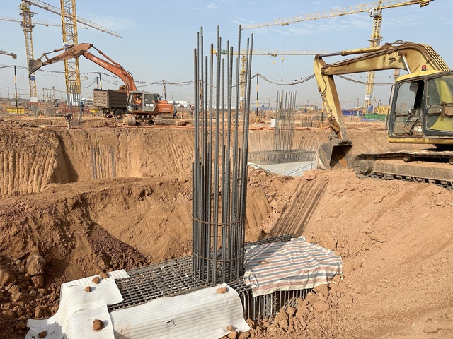 Nhộn nhịp thi công trên đại công trường dự án sân bay Long Thành những ngày cuối năm- Ảnh 3.