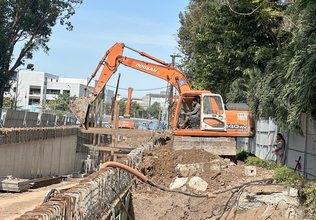 TP. HCM Ban Giao thông cần ứng dụng mạnh mẽ khoa học công nghệ vào quản lý dự án giao thông- Ảnh 3.