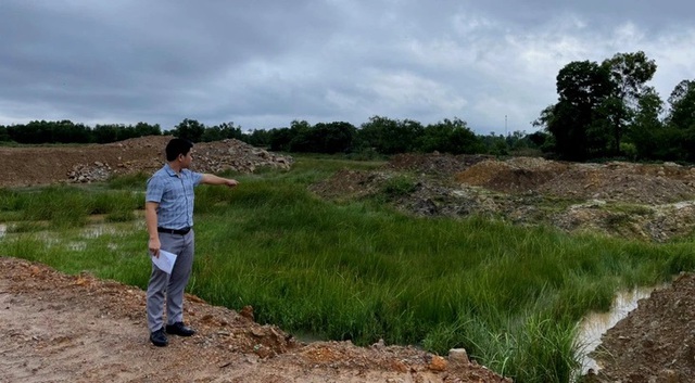 Quảng Bình: Đề nghị kỷ luật, kiểm điểm nhiều cán bộ chi trả sai tiền đền bù dự án cao tốc Bắc - Nam- Ảnh 1. Quảng Bình: Đề nghị kỷ luật, kiểm điểm nhiều cán bộ chi trả sai tiền đền bù dự án cao tốc Bắc - Nam- Ảnh 1.