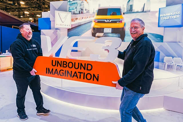 Mẫu xe cỡ nhỏ VinFast VF 3 sẽ góp mặt tại triển lãm. Mẫu xe cỡ nhỏ VinFast VF 3 sẽ góp mặt tại triển lãm.