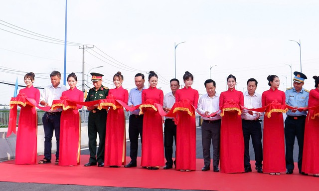 TP. HCM thông xe cầu Năm Lý hơn 700 tỷ đồng 