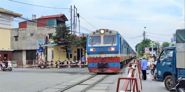 Đề nghị mở rộng mặt đường 3 nút giao ở Quảng Trị, Bộ GTVT nói gì? - Ảnh 1.