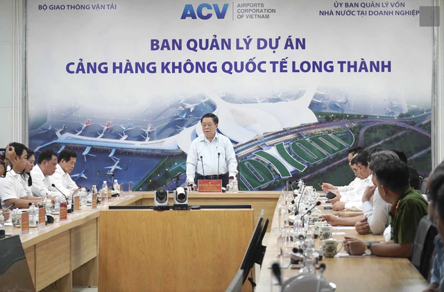 Trưởng Ban Tuyên giáo Trung ương kiểm tra xây dựng sân bay Long Thành - Ảnh 3.
