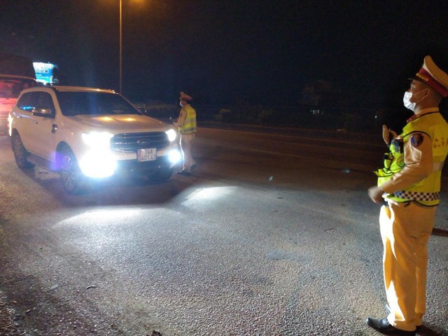 Hải Dương: Nghiêm cấm các cơ quan, đơn vị bao che người vi phạm nồng độ cồn - Ảnh 1.