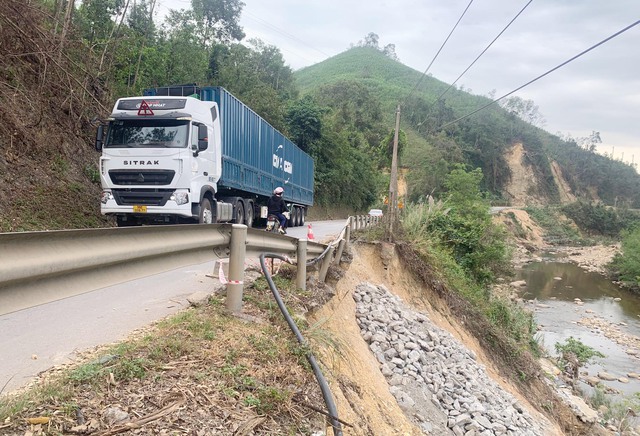 Nhiều hiểm nguy rình rập trên Quốc lộ 279 ở Quảng Ninh- Ảnh 4.