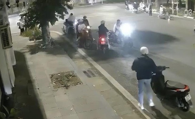 Hà Nội: Nhóm quái xế Hà Nội: Nhóm quái xế