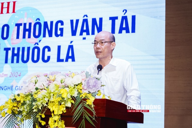 Sinh viên ngành GTVT nói không với thuốc lá- Ảnh 3. Sinh viên ngành GTVT nói không với thuốc lá- Ảnh 3.