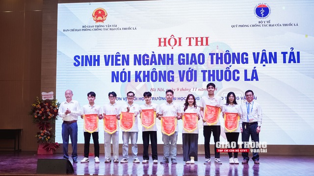 Sinh viên ngành GTVT nói không với thuốc lá- Ảnh 1. Sinh viên ngành GTVT nói không với thuốc lá- Ảnh 1.
