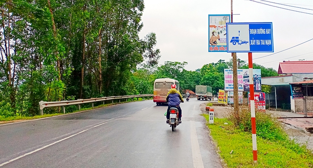 Cần sớm xử lý điểm đen trên QL32C qua tỉnh Phú Thọ - Ảnh 2.