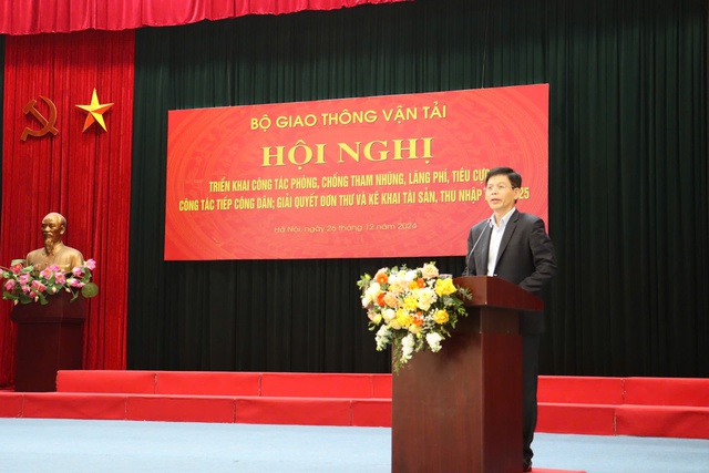 Bộ trưởng Trần Hồng Minh: Bộ GTVT quyết liệt phòng chống tham nhũng, lãng phí, gương mẫu từ người đứng đầu- Ảnh 2. Bộ trưởng Trần Hồng Minh: Bộ GTVT quyết liệt phòng chống tham nhũng, lãng phí, gương mẫu từ người đứng đầu- Ảnh 2.