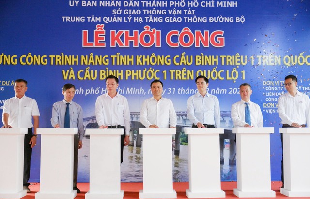 TP. HCM chi gần 250 tỷ đồng nâng tĩnh không cầu Bình Triệu 1 và Bình Phước 1