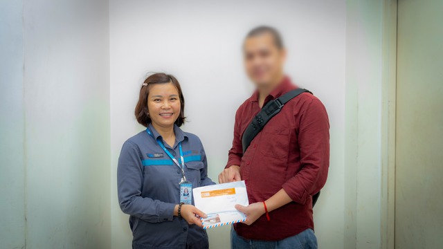 Hành trình truy vết tìm vị khách bỏ quên chiếc túi có 4.300 USD ở sân bay Nội Bài- Ảnh 5.