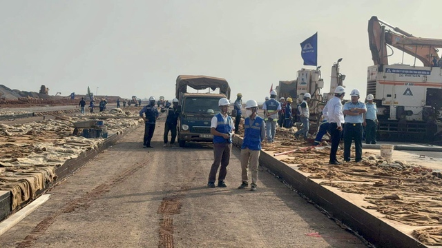 ACV phát động thi đua trên công trường xây dựng sân bay Long Thành- Ảnh 2.