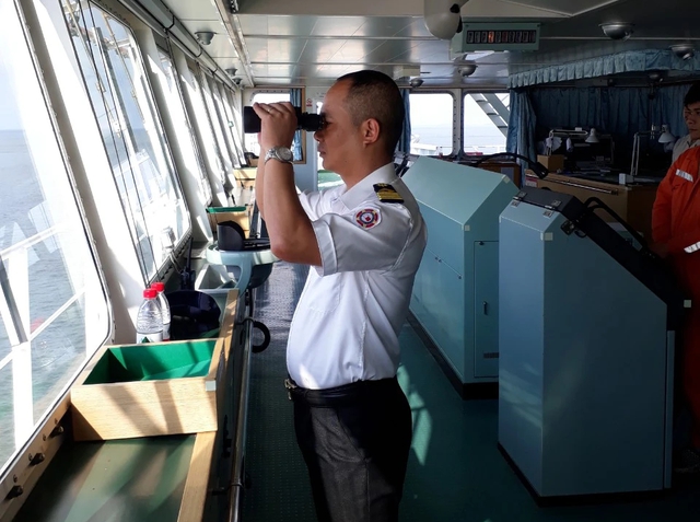 Dẫn an toàn 200 lượt tàu trong 5 năm mới được cấp lại Giấy chứng nhận khả năng chuyên môn hoa tiêu hàng hải- Ảnh 1.