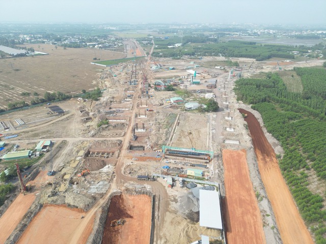 Mặt bằng sân bay Long Thành vẫn còn 