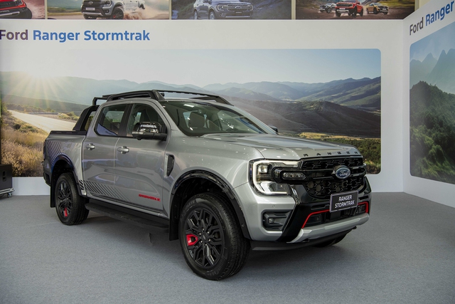 Phiên bản Ford Ranger Stormtrak.