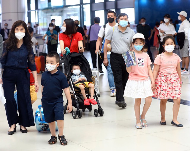 Máy bay thiếu, hãng hàng không tăng tải dịp nghỉ lễ 30/4 - 1/5 bằng cách nào?- Ảnh 1.