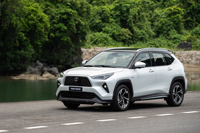 Mẫu xe gầm cao cỡ B Toyota Yaris Cross tăng trưởng doanh số đến 490% so với tháng trước.