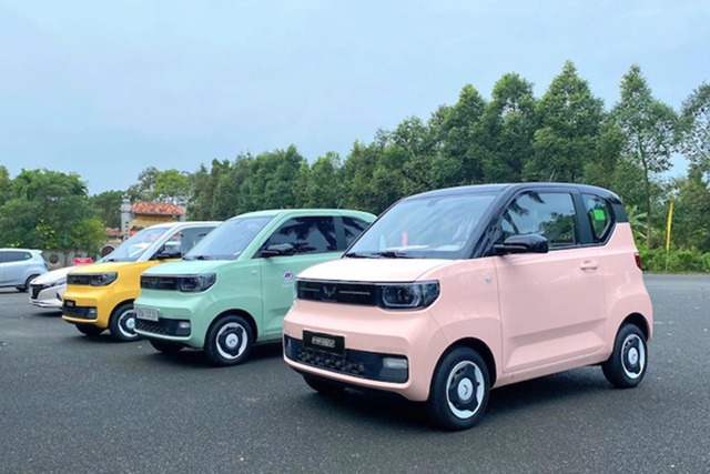 Chỉ có vẻn vẹn 591 chiếc xe điện Wuling HongGuang MiniEV ra thị trường trong năm 2023. Chỉ có vẻn vẹn 591 chiếc xe điện Wuling HongGuang MiniEV ra thị trường trong năm 2023.