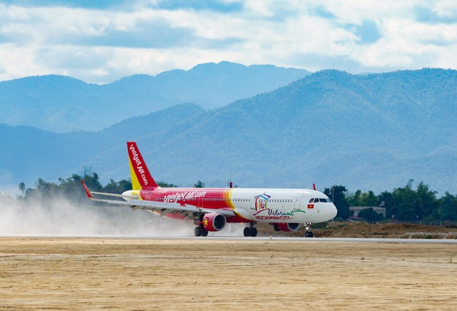 Vietjet tăng chuyến bay đến Điện Biên dịp kỷ niệm 70 năm chiến thắng Điện Biên Phủ- Ảnh 1.
