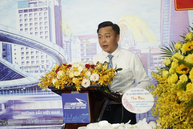 Ngành Đường sắt khai trương đoàn tàu chất lượng cao tuyến Sài Gòn - Đà Nẵng- Ảnh 1. Ngành Đường sắt khai trương đoàn tàu chất lượng cao tuyến Sài Gòn - Đà Nẵng- Ảnh 1.