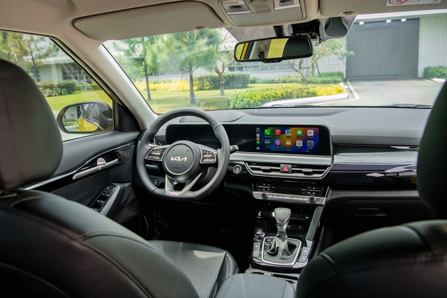 Phiên bản mới được trang bị nhiều công nghệ hiện đại nhất phân khúc.  Kia Seltos 2024 đồng loạt ra mắt tại đại lý