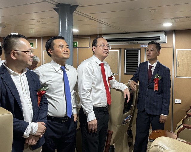 Khai trương tàu cao tốc TP. HCM - Côn Đảo, giá vé rẻ nhất 615.000 đồng- Ảnh 3. Khai trương tàu cao tốc TP. HCM - Côn Đảo, giá vé rẻ nhất 615.000 đồng- Ảnh 3.