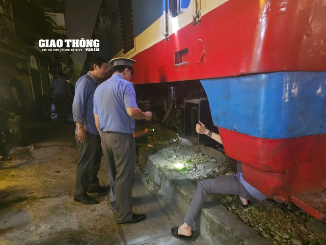 Công bố đường dây nóng tiếp nhận thông tin sự cố, tai nạn đường sắt- Ảnh 1.