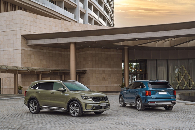 Mẫu xe Kia Sorento Hybrid và Plug-in Hybrid có mức giảm giá cao nhất lên đến 170 triệu đồng.  Bảng giá Kia tháng 5/2024: Nhiều mẫu xe điều chỉnh giá niêm yết
