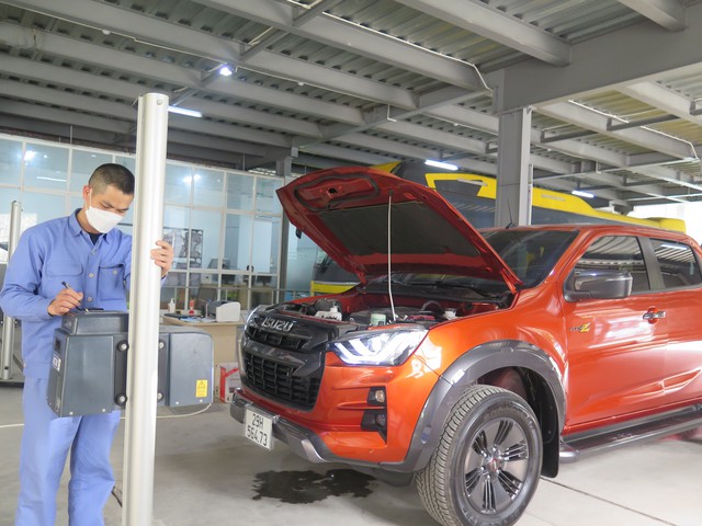 Sắp ban hành định mức kinh tế - kỹ thuật kiểm định xe ô tô- Ảnh 1. Sắp ban hành định mức kinh tế - kỹ thuật kiểm định xe ô tô- Ảnh 1.