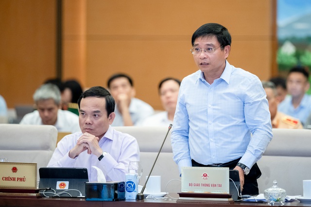 Đề nghị giao Chính phủ quy định thời điểm thu phí cao tốc do nhà nước đầu tư- Ảnh 2.