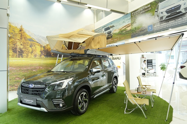 Khu vực trưng bày mẫu xe Subaru Forester. Khu vực trưng bày mẫu xe Subaru Forester.