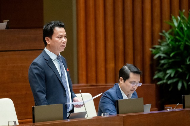 Bộ trưởng Đặng Quốc Khánh: Nên dùng cát biển làm đường ở khu vực đã nhiễm mặn- Ảnh 1. Bộ trưởng Đặng Quốc Khánh: Nên dùng cát biển làm đường ở khu vực đã nhiễm mặn- Ảnh 1.