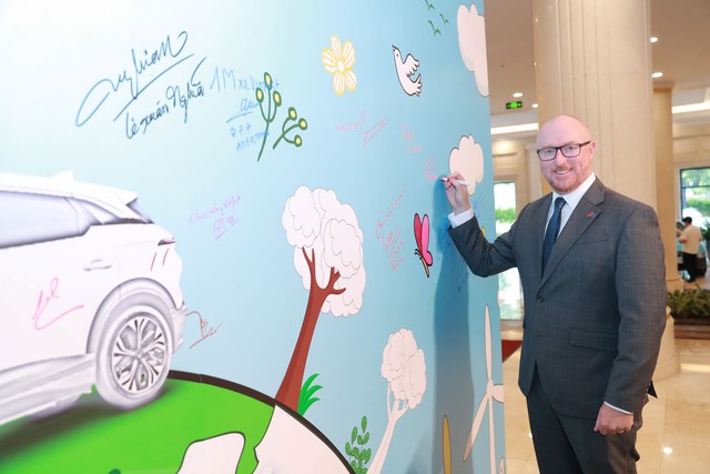 Chuyển đổi xanh tại Việt Nam cần sự chung sức của người dân, doanh nghiệp, Chính phủ