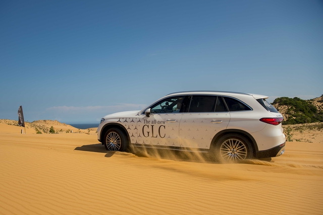 Mẫu SUV hạng sang lắp ráp trong nước Mercedes-Benz GLC.